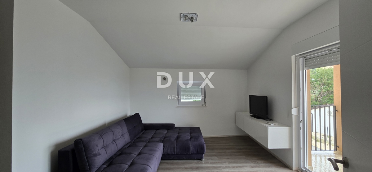 ISTRIA, VERTENIGLA - Spazioso appartamento con balcone e parcheggio privato