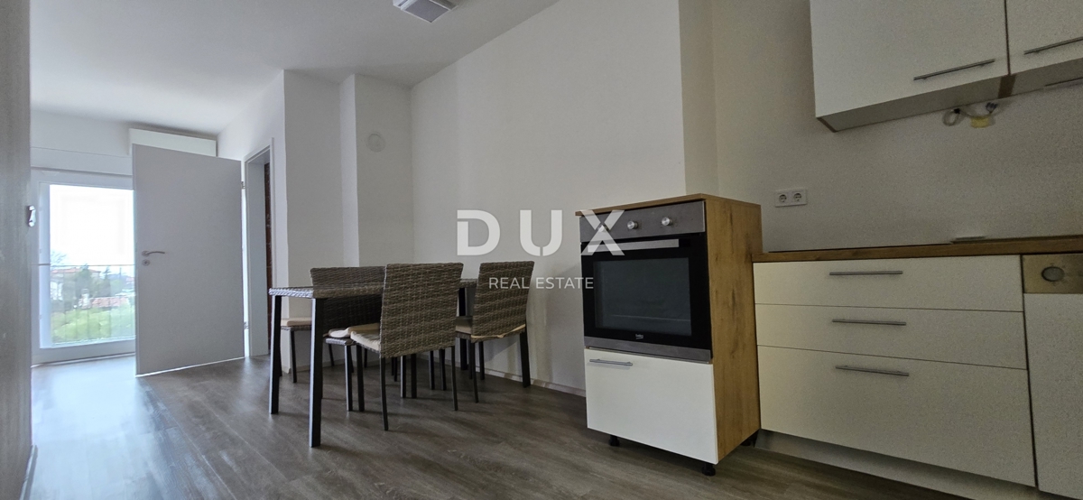 ISTRIA, VERTENIGLA - Spazioso appartamento con balcone e parcheggio privato