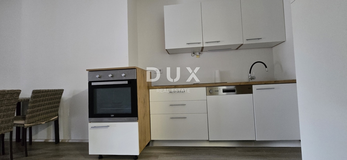 ISTRIA, VERTENIGLA - Spazioso appartamento con balcone e parcheggio privato