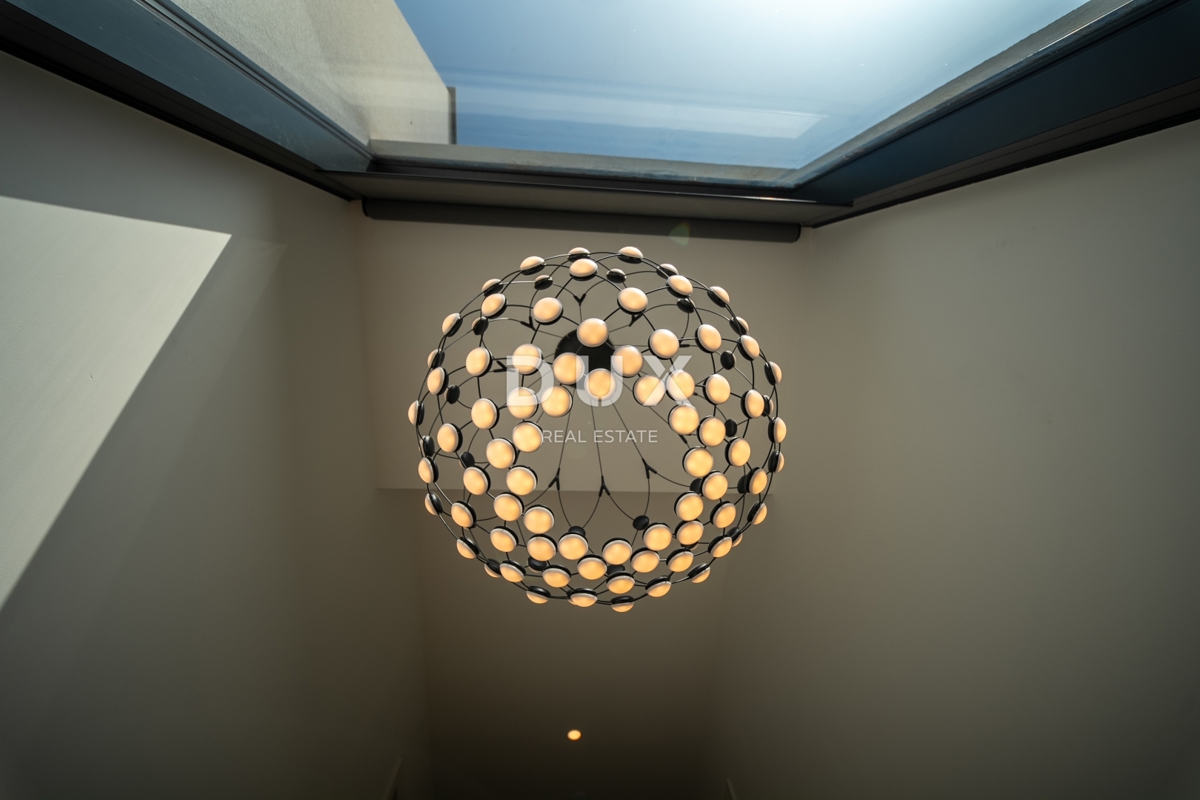 ISTRIA, PARENZO - Villa esclusiva con piscina e vista mare