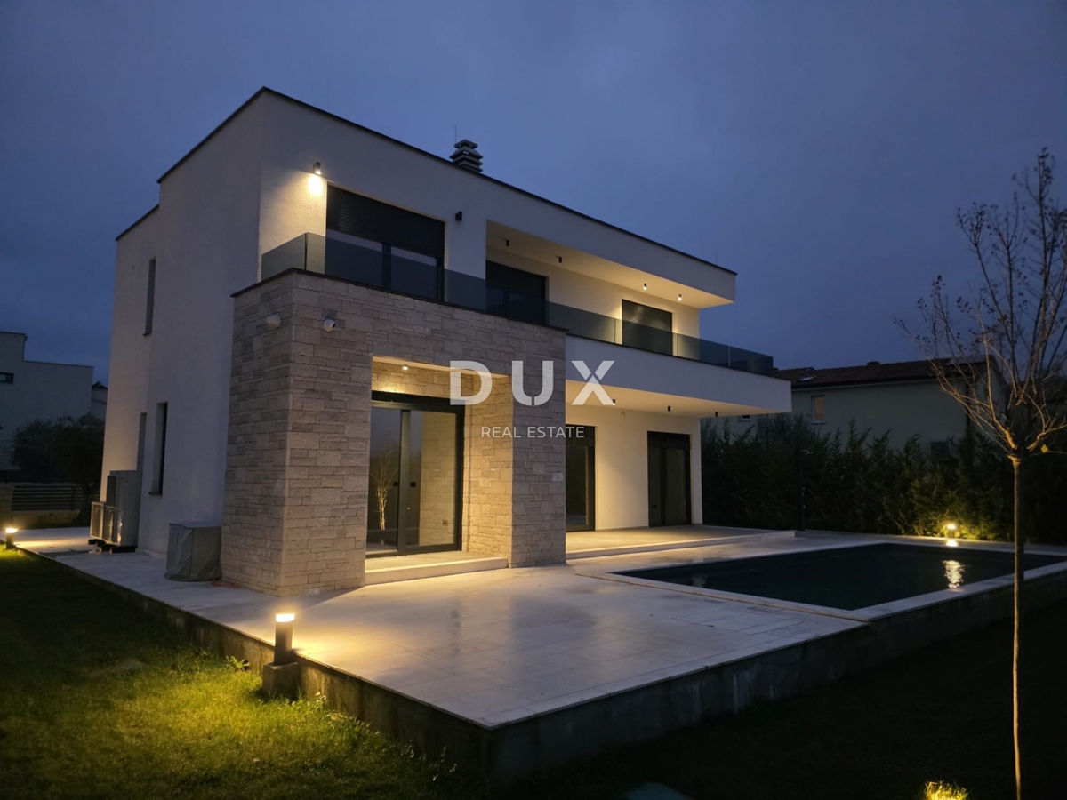ISTRIA, PARENZO - Villa esclusiva con piscina e vista mare