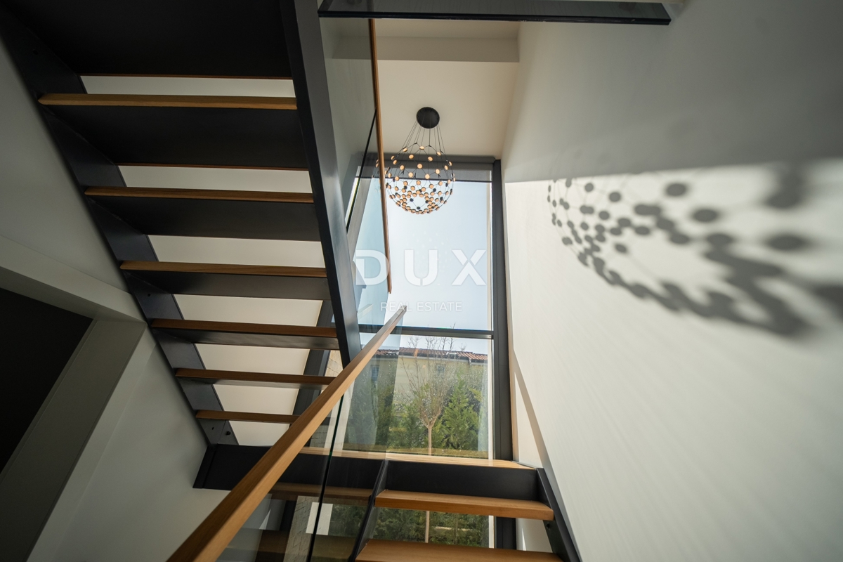 ISTRIA, PARENZO - Villa esclusiva con piscina e vista mare