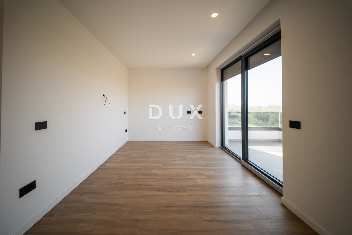 ISTRIA, PARENZO - Villa esclusiva con piscina e vista mare