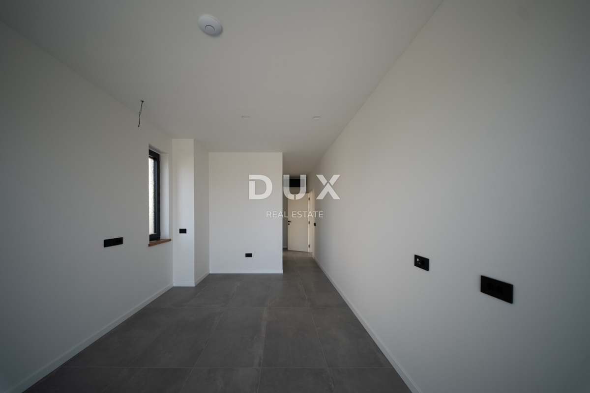 ISTRIA, PARENZO - Villa esclusiva con piscina e vista mare