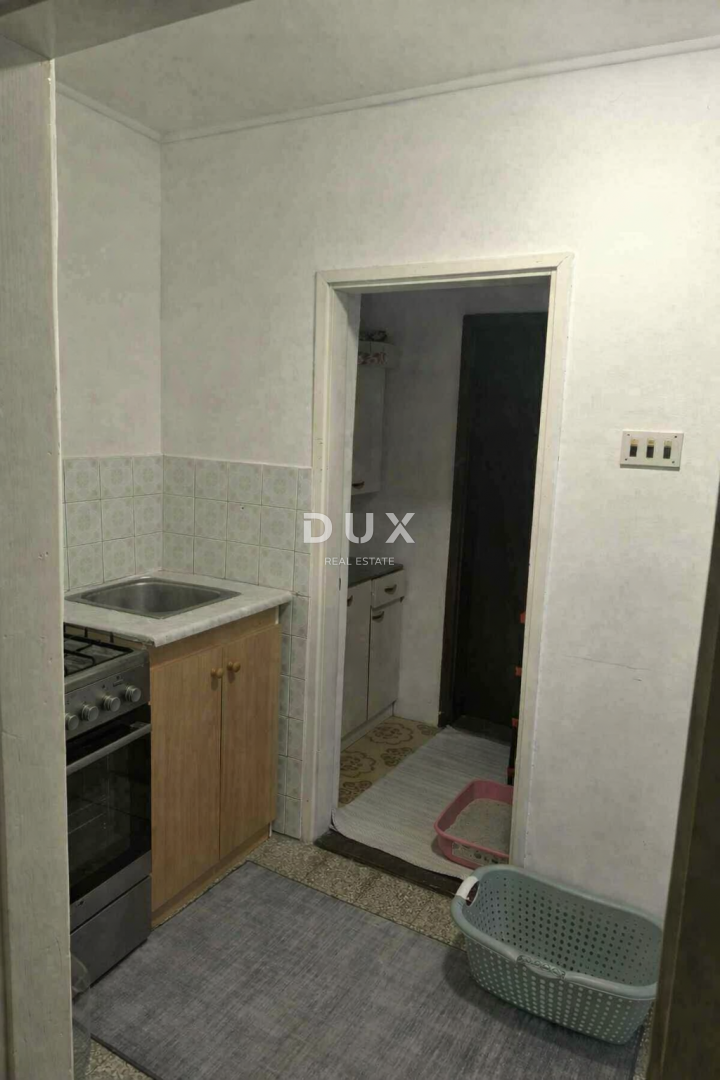 ZAGABRIA, BORONGAJ - Ottimo investimento - casa con potenziale e giardino paesaggistico