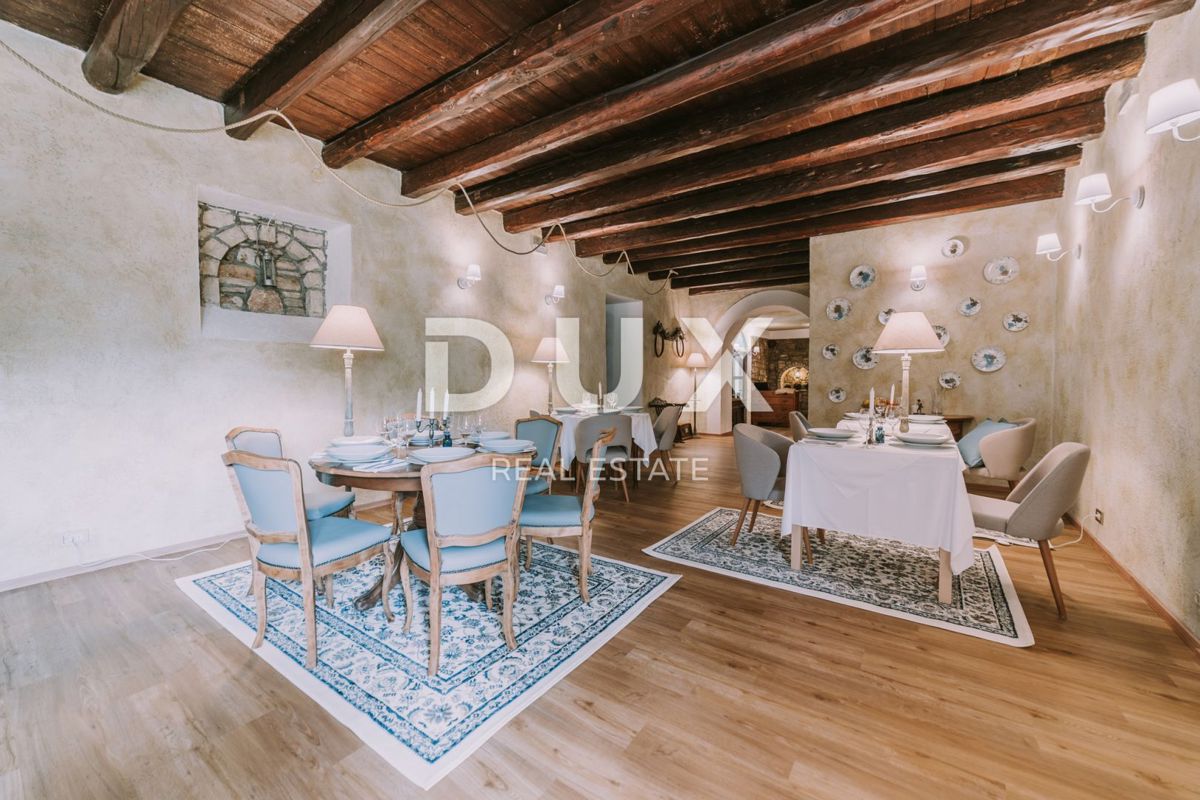 ISTRIA, NOVIGRAD - Ristorante e pensione attraenti con un'attività consolidata