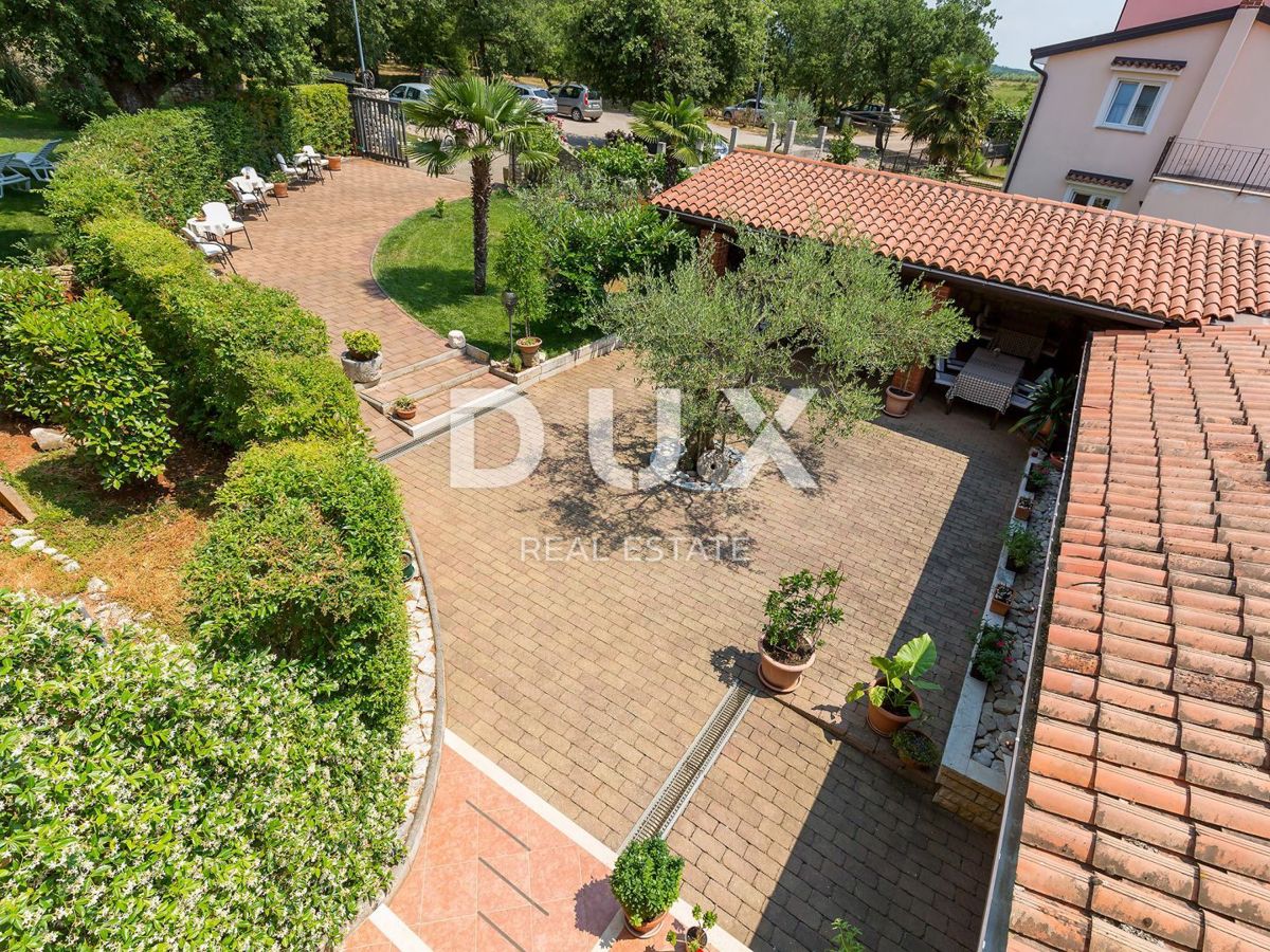 ISTRIA, NOVIGRAD - Ristorante e pensione attraenti con un'attività consolidata