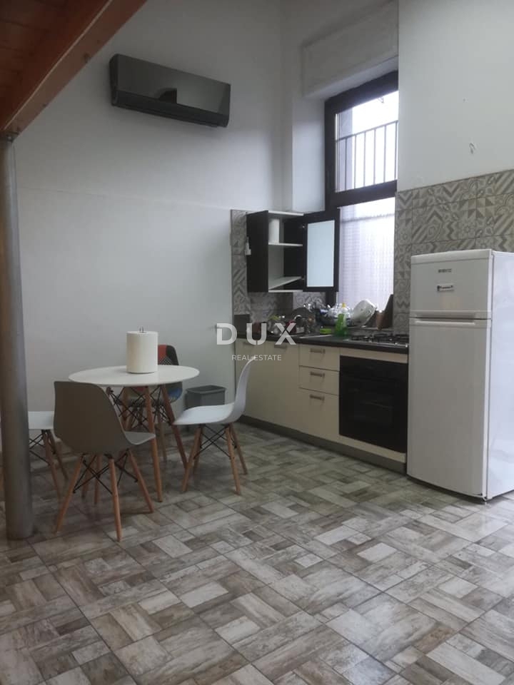 RIJEKA, ŠKOLJIĆ - appartamento di 71 m2 al piano terra con 2 ingressi separati! VENDITA URGENTE! OCCASIONE!