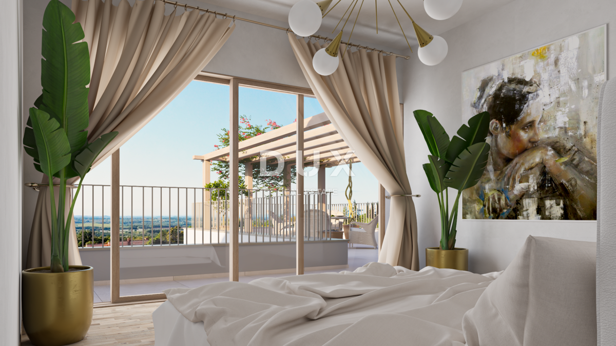 ISTRIA, PARENZO - Terreno con permesso di costruire