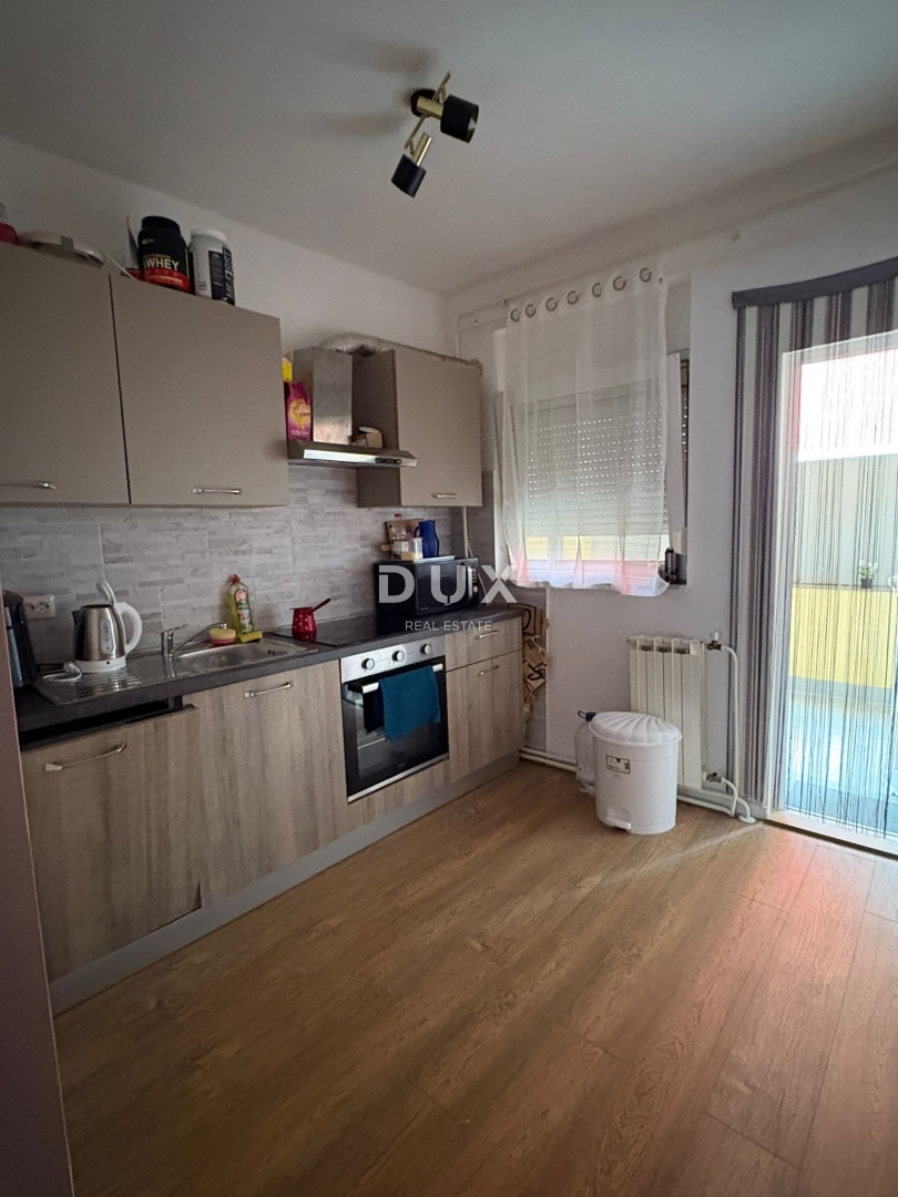 ZAGABRIA, DUBRAVA - Appartamento di 115 m² in una casa di qualità + terrazza e posto auto coperto