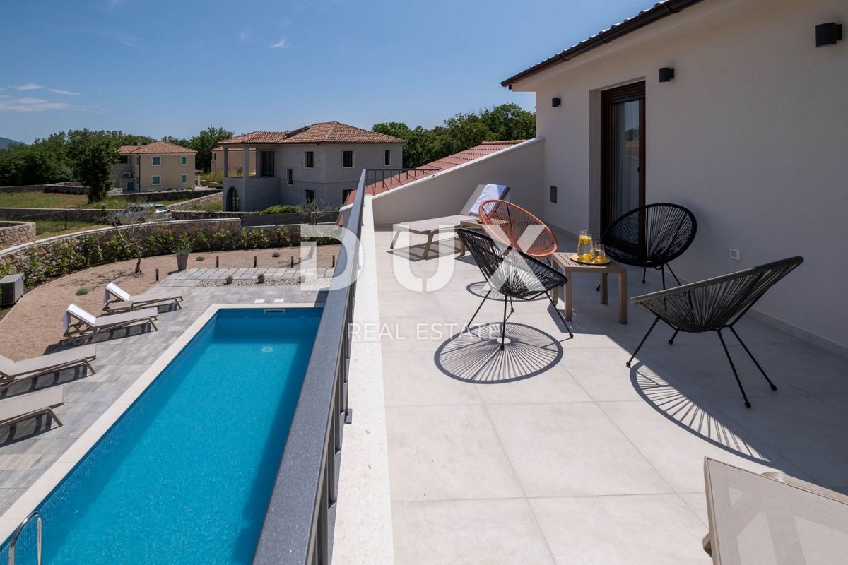 ISOLA DI KRK, dintorni della città di Krk - Villa di lusso in un nuovo edificio in una posizione tranquilla