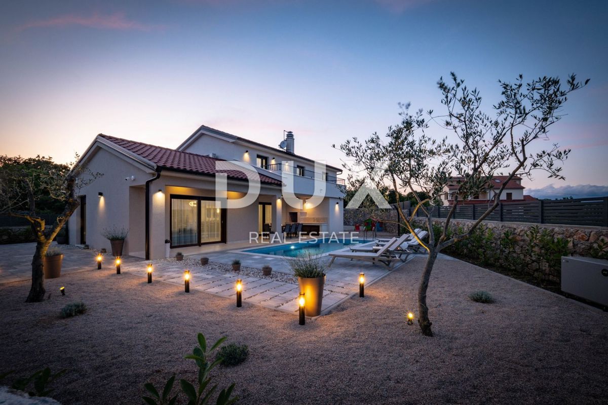 ISOLA DI KRK, dintorni della città di Krk - Villa di lusso in un nuovo edificio in una posizione tranquilla