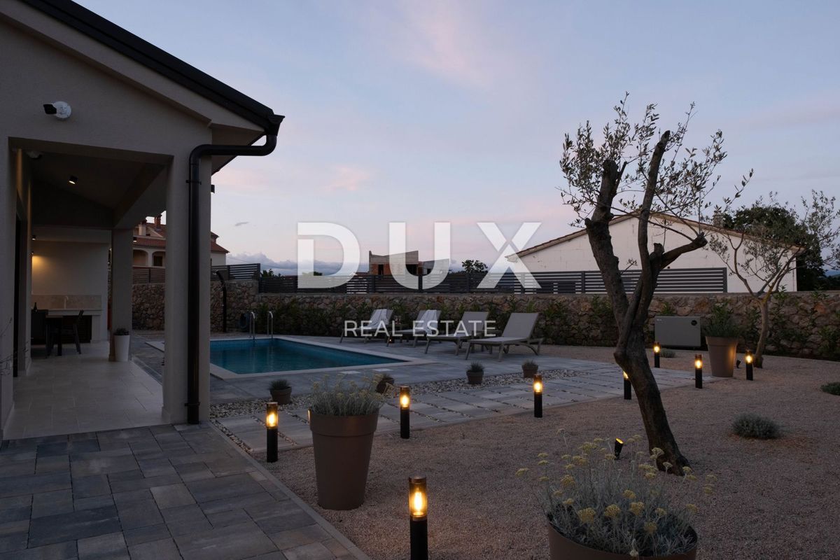 ISOLA DI KRK, dintorni della città di Krk - Villa di lusso in un nuovo edificio in una posizione tranquilla