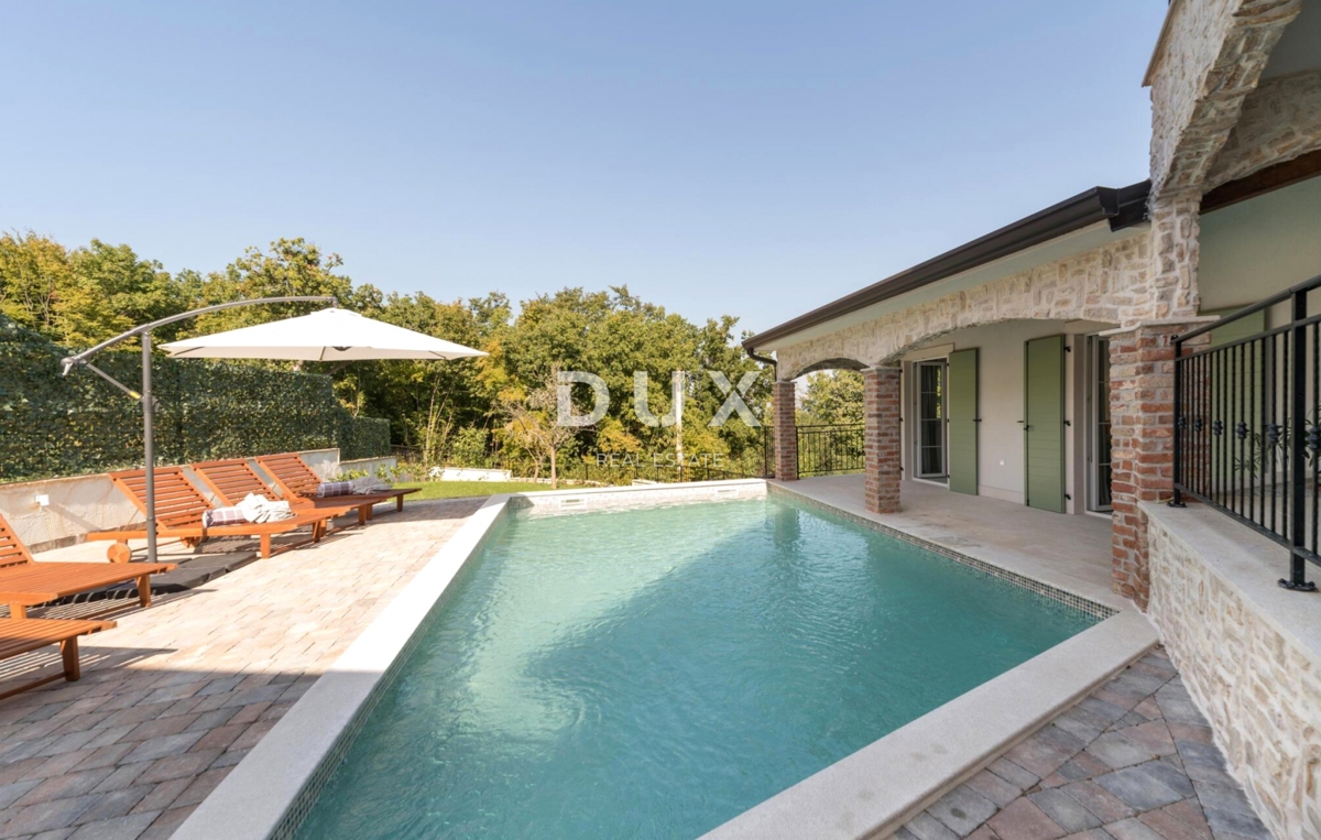 ISTRIA, VIŽINADA - Casa mediterranea con piscina