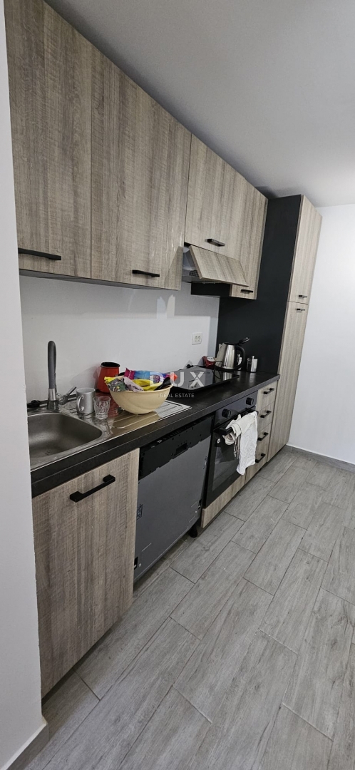 GORSKI KOTAR, FUŽINE - Appartamento con due camere da letto al piano terra in vendita