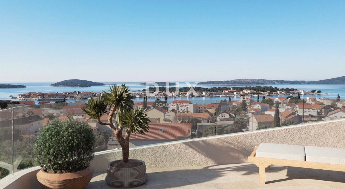 ŠIBENIK, BRODARICA - Nuovo edificio moderno con vista su Krapanj