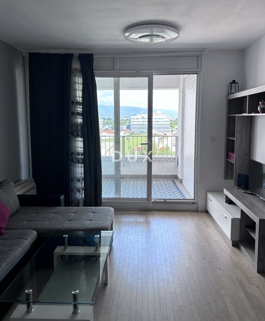 ZAGABRIA, OTOK – Appartamento arredato con garage e terrazza