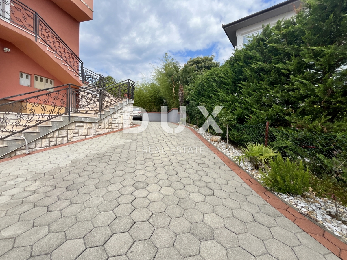 OPATIJA, MATULJI - Casa con più unità abitative e vista mare - eccellente opportunità di investimento!