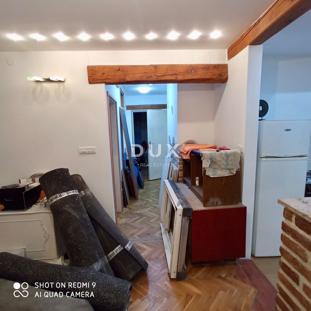 RIJEKA, CENTRO - OTTIMA OPPORTUNITÀ DI INVESTIMENTO con ristrutturazione iniziata