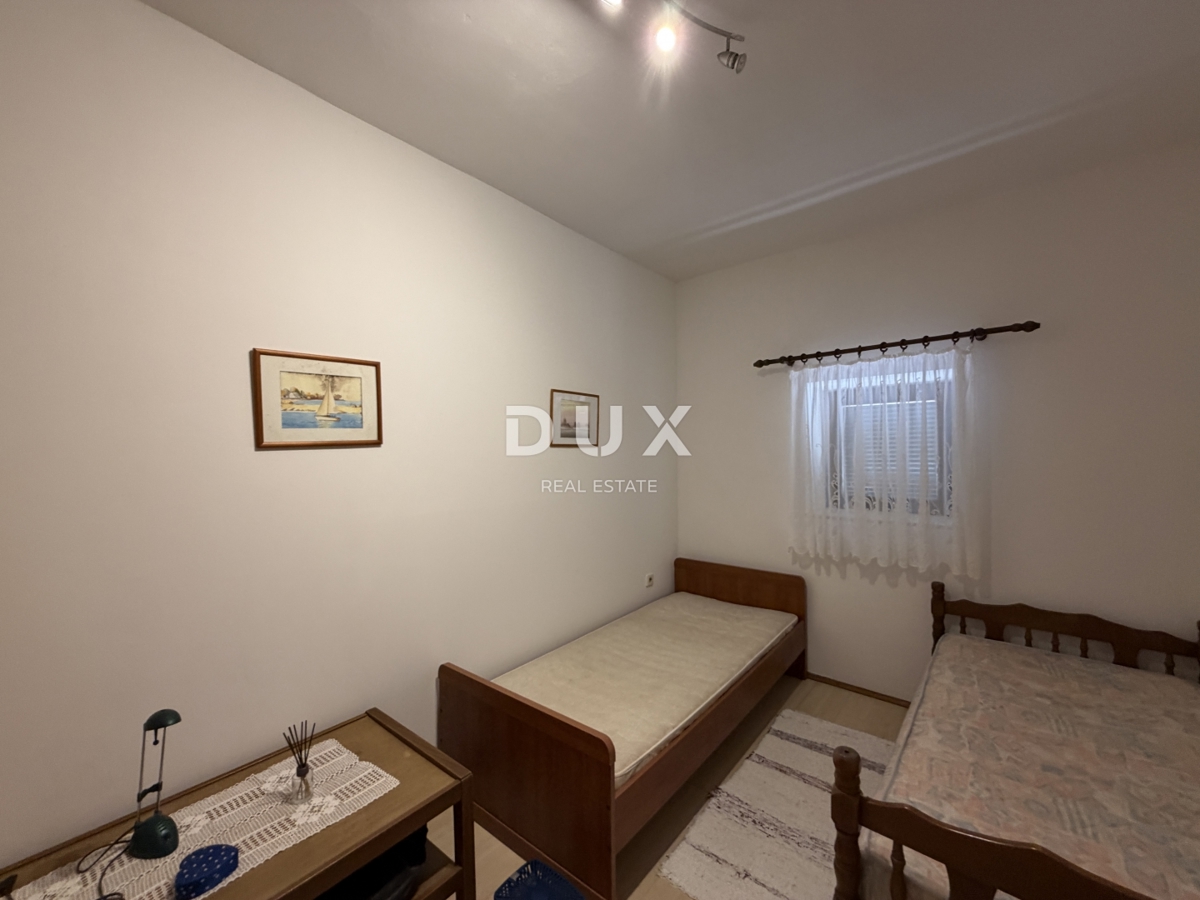 SAN FILIPPO I JAKOV – Casa con vista mare, in posizione tranquilla!