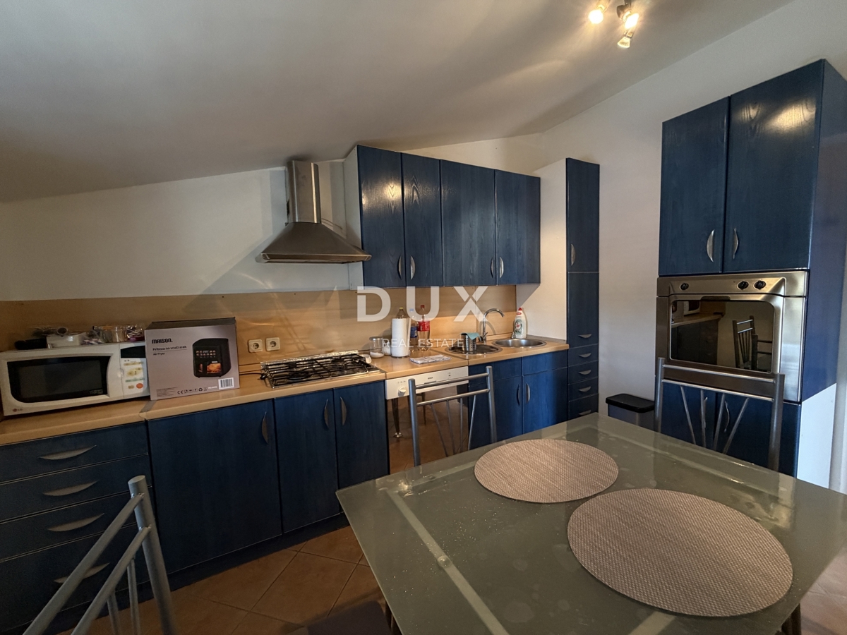 SAN FILIPPO I JAKOV – Casa con vista mare, in posizione tranquilla!