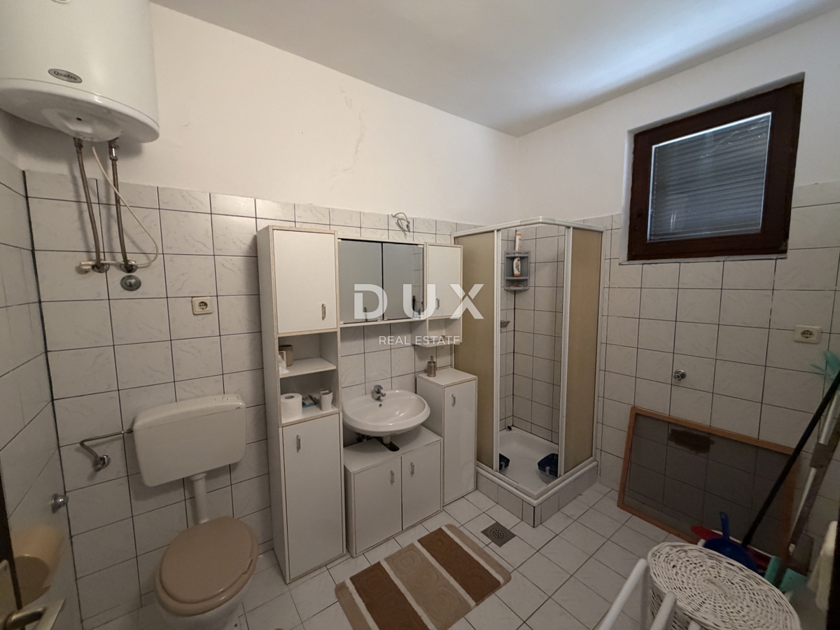 SAN FILIPPO I JAKOV – Casa con vista mare, in posizione tranquilla!