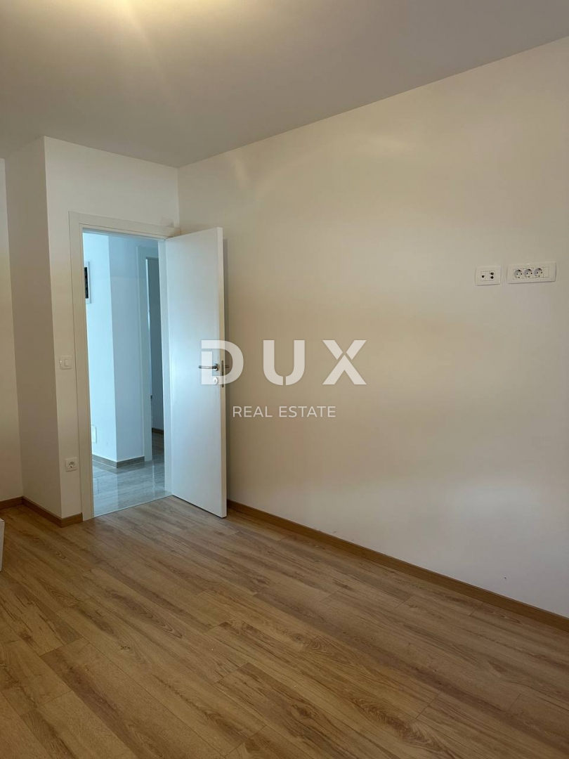 ISTRIA, NOVIGRAD - Appartamento in un nuovo edificio con vista mare