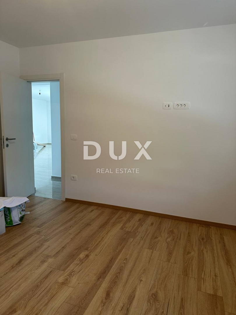 ISTRIA, NOVIGRAD - Appartamento in un nuovo edificio con vista mare