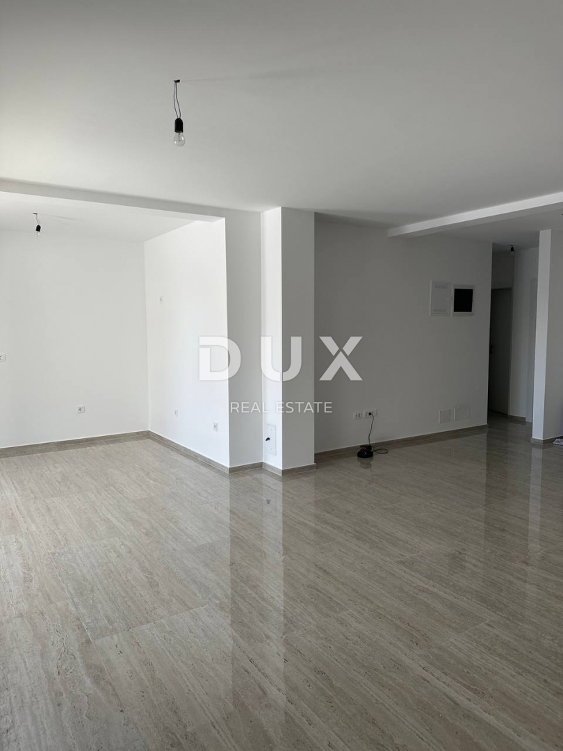 ISTRIA, NOVIGRAD - Appartamento in un nuovo edificio con vista mare