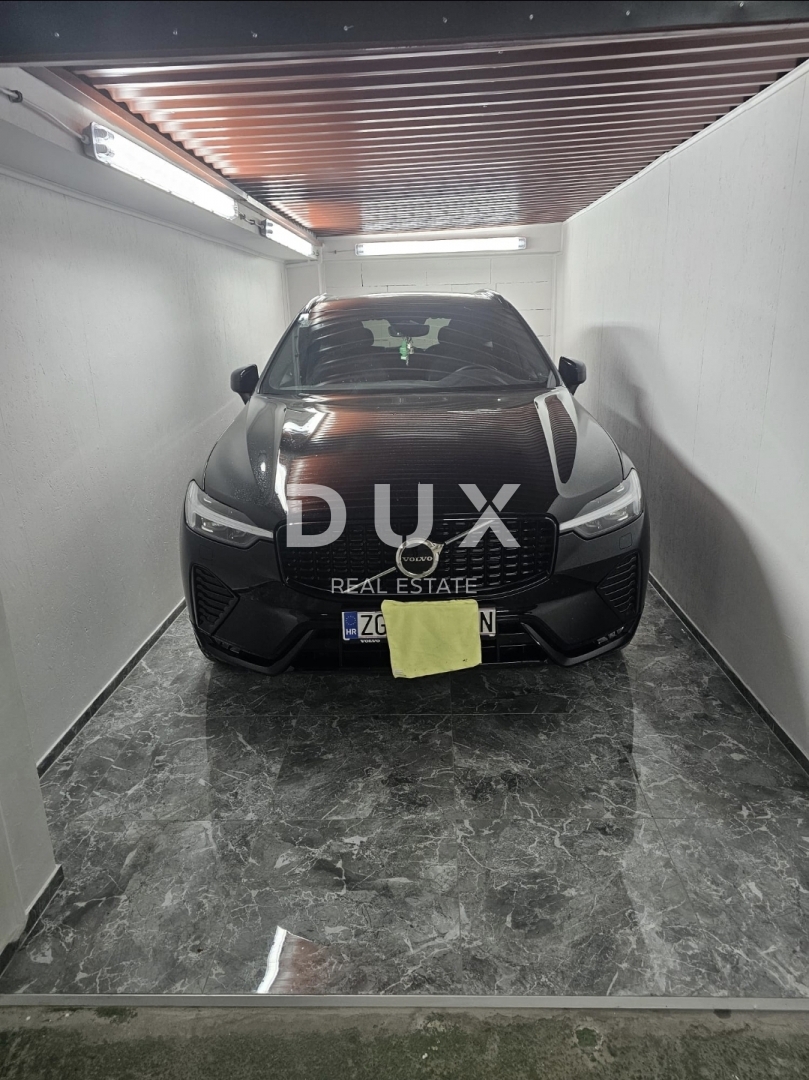 ZAGABRIA, RAVNICE - Garage ristrutturato con porte automatiche e videosorveglianza