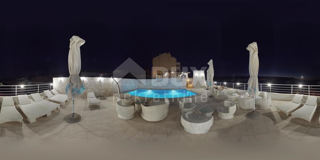 PAG - HOTEL 1 ° FILA AL MARE