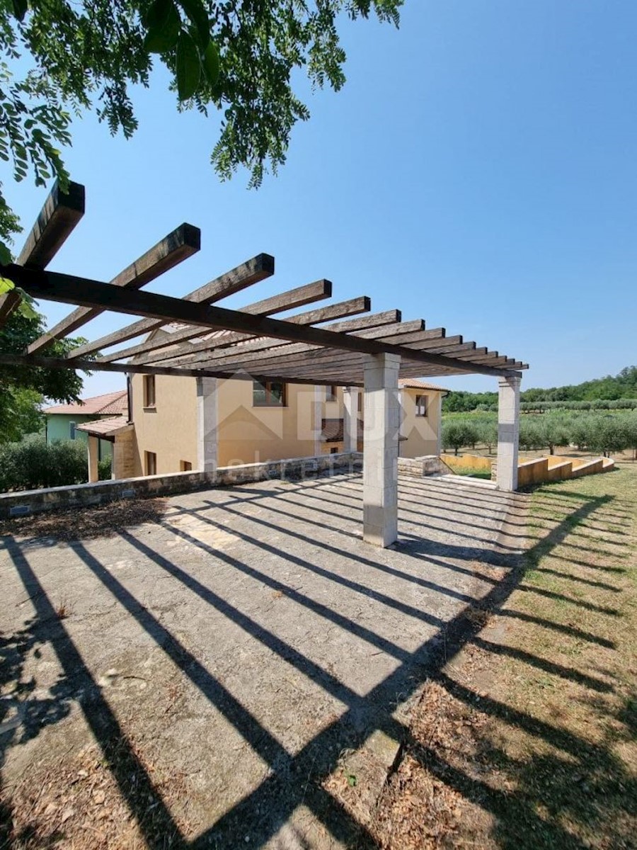 ISTRIA, POREČ (DINTORNI) Casa in alta roh bau con vista mare