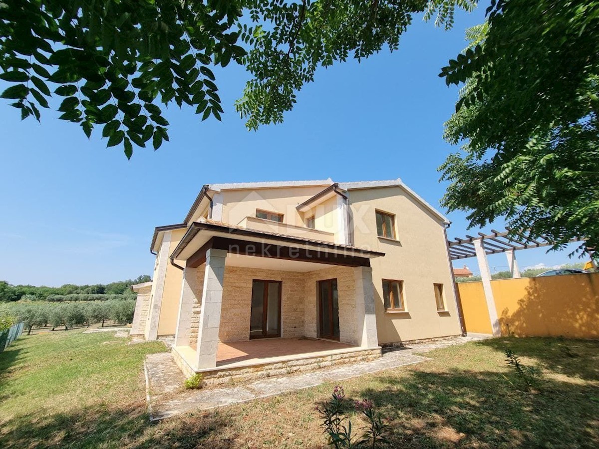 ISTRIA, POREČ (DINTORNI) Casa in alta roh bau con vista mare