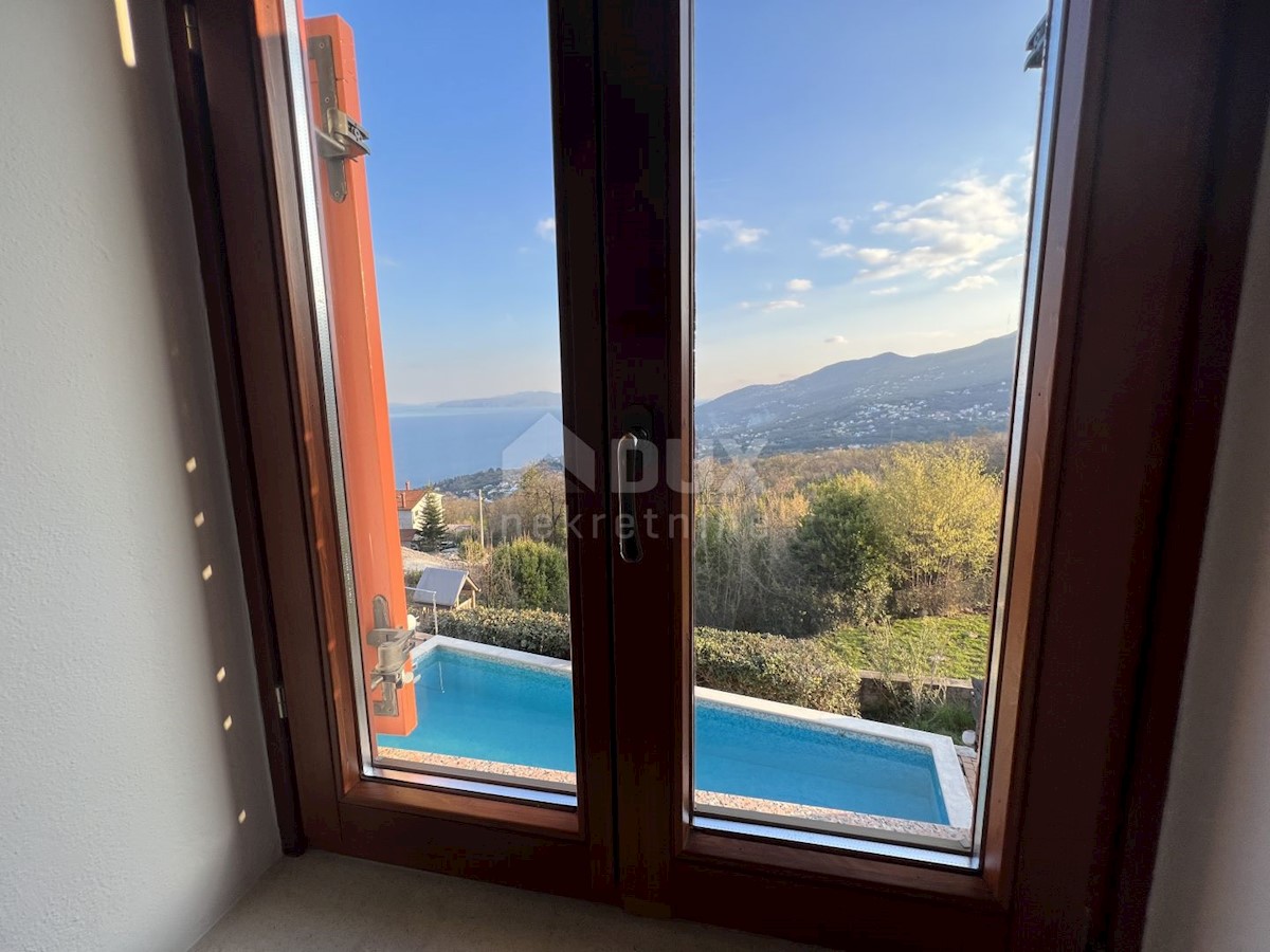 OPATIJA, POLJANE - Villa rustica di 300m2 con vista panoramica sul Golfo del Quarnero