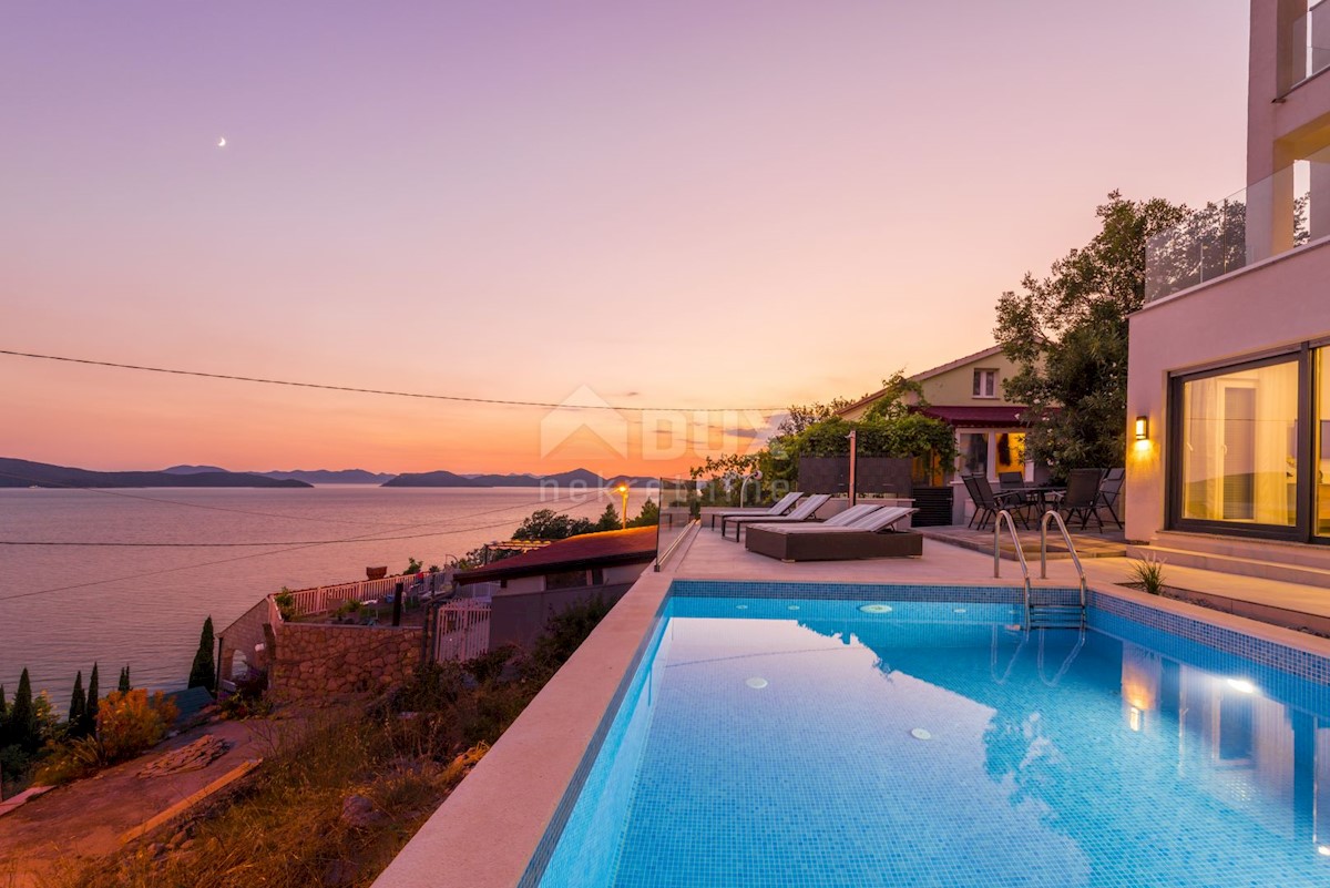 DINTORNI DI DUBROVNIK, SLANO - Villa con piscina e vista mare