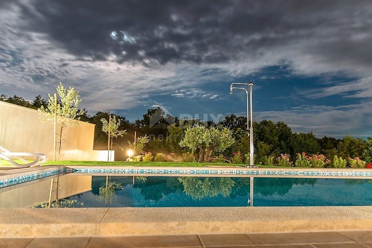 ISTRIA, RABAC - Casa con vista sul centro storico