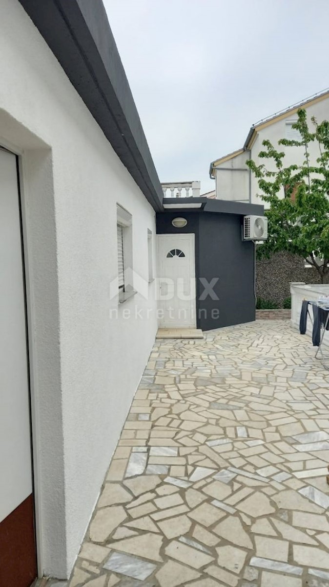 Crikvenica - Casa con piscina e bellissima vista sul mare