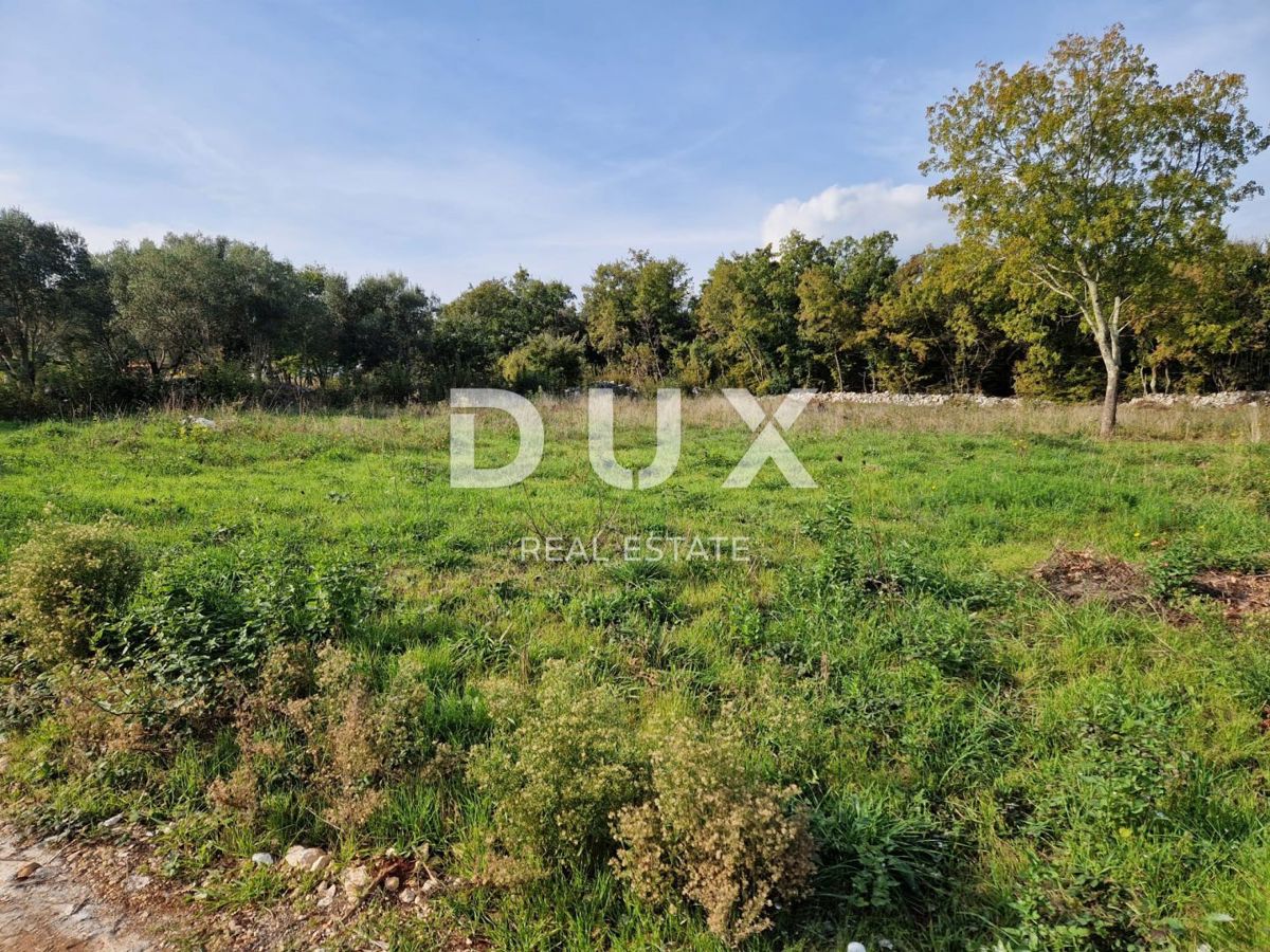 ISTRIA, DUGA UVALA - Terreno edificabile in fase di ottenimento del permesso di costruire