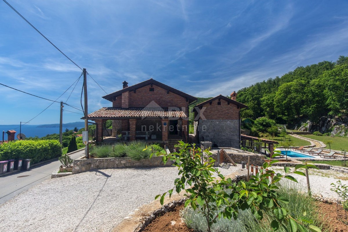 OPATIJA, DINTORNI - Bella proprietà con vista sul mare