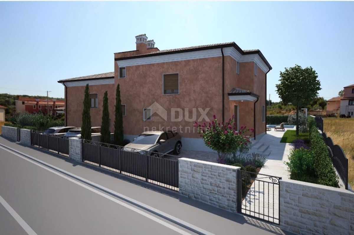 ISTRIA, MOMJAN - Casa bifamiliare con piscina