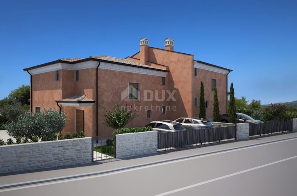 ISTRIA, MOMJAN - Casa bifamiliare con piscina