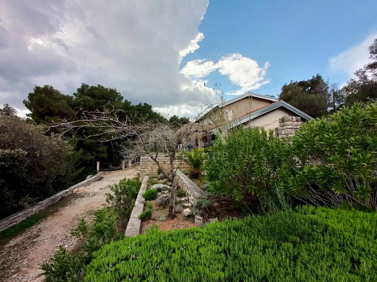 ZADAR, POSEDARJE - Bella casa a schiera, 1a fila al mare