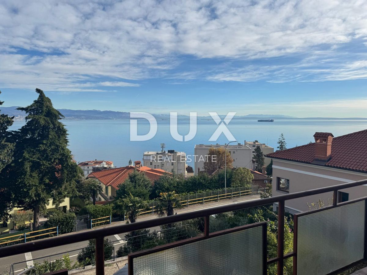 OPATIJA, CENTRO - piano di una casa in una posizione attraente con vista sul mare