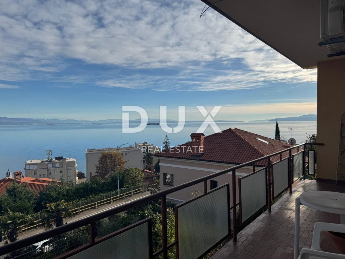 OPATIJA, CENTRO - piano di una casa in una posizione attraente con vista sul mare