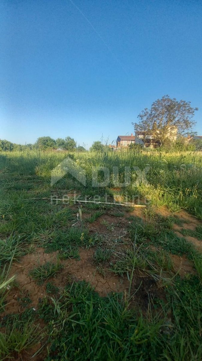 Terreno Valdebek, Pula, 901m2