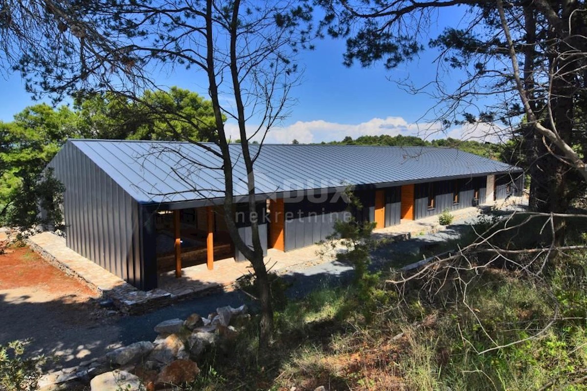 DUGI OTOK - Moderna casa a un piano a 100 metri dal mare