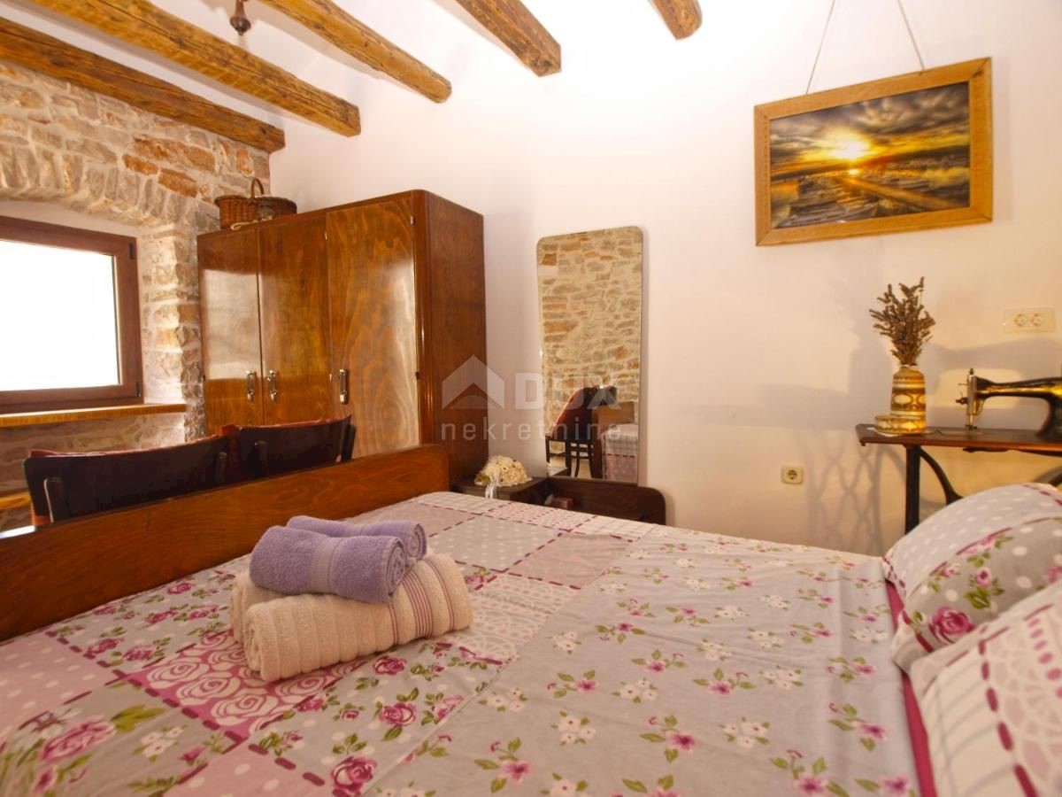 ISTRIA, MEDULIN - Bella casa in pietra ideale per il turismo!