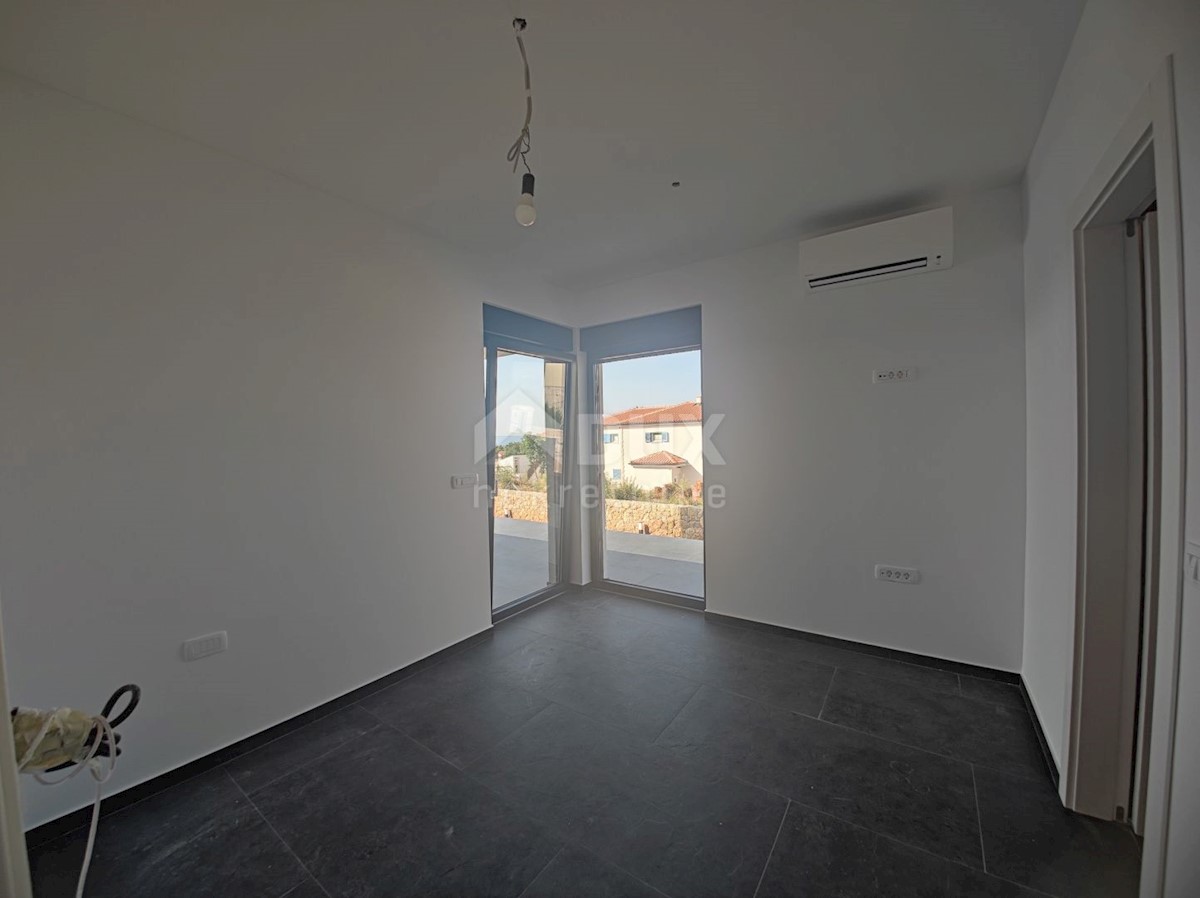 L'ISOLA DI KRK, la zona più ampia della città di Krk - Villa di lusso con vista sul mare