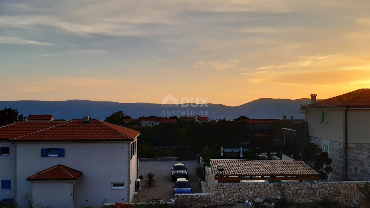 L'ISOLA DI KRK, la zona più ampia della città di Krk - Villa di lusso con vista sul mare
