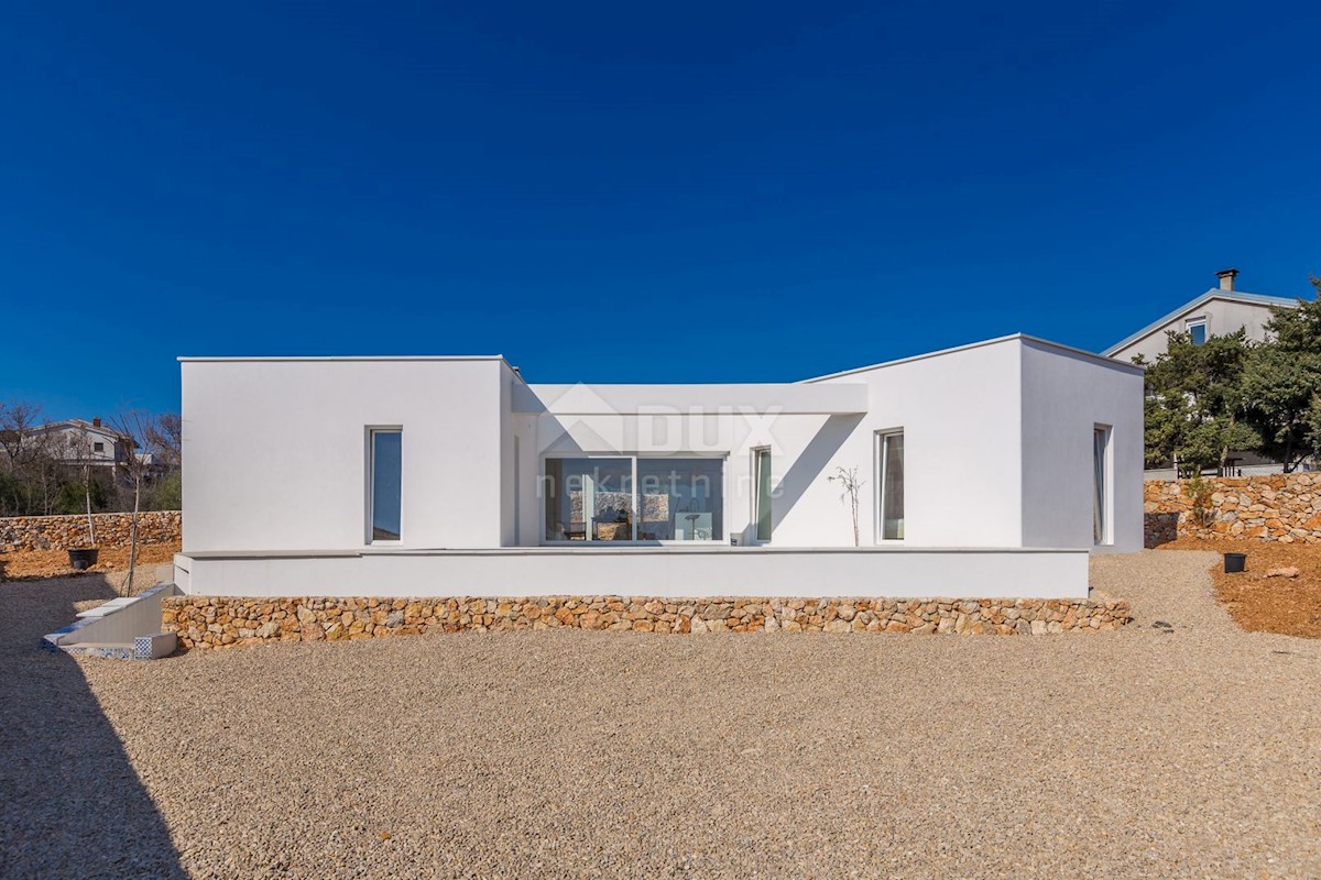 ISOLA DI KRK, area più ampia della città di Krk - Lussuosa villa moderna con piscina e vista mare